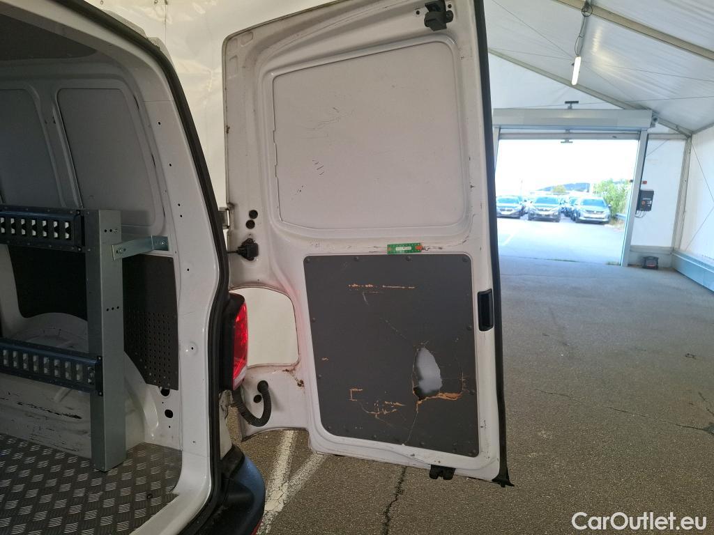  Volkswagen  Transporter VOLKSWAGEN  / 2019 / 4P / Fourgon tôlé 2.0 TDi 110 L1H1 Business #19