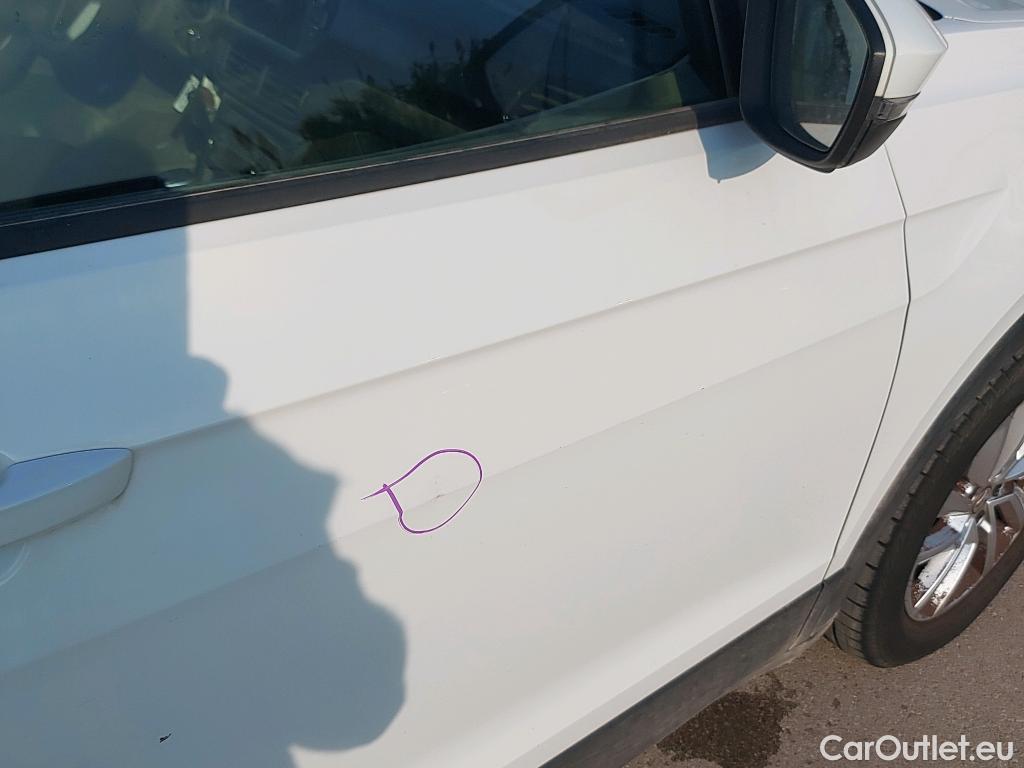  Volkswagen  T-CROSS VOLKSWAGEN  / 2018 / 5P / todoterreno Advance 1.0 TSI 85kW (115CV) DSG (AC) #18