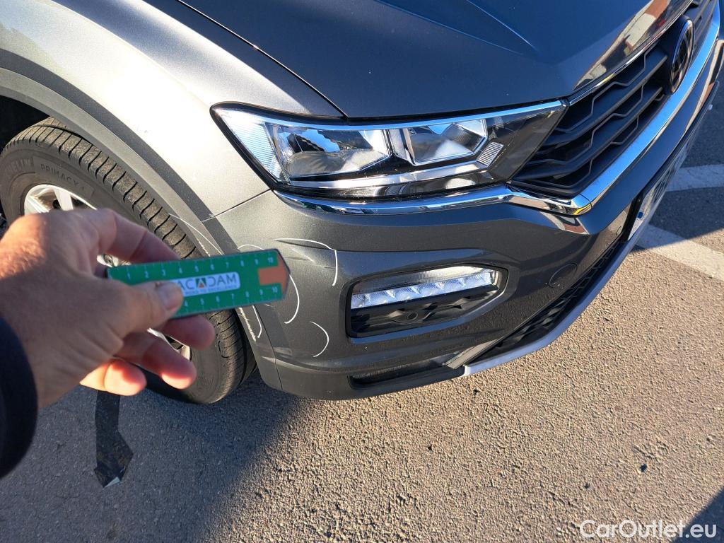  Volkswagen  T-ROC VOLKSWAGEN  / 2017 / 5P / todoterreno Advance 2.0 TDI 110kW (150CV) DSG (AC2) #7