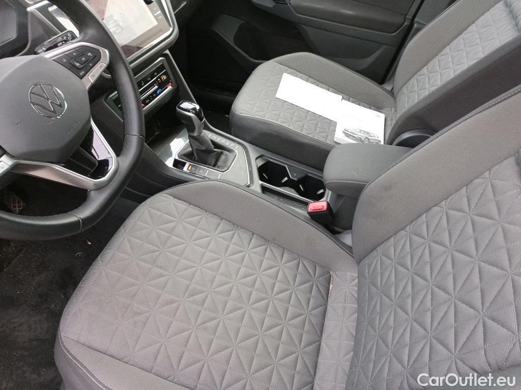 Volkswagen  Tiguan VOLKSWAGEN  / 2020 / 5P / todoterreno Life 1.5 TSI 110kW (150CV) DSG #20