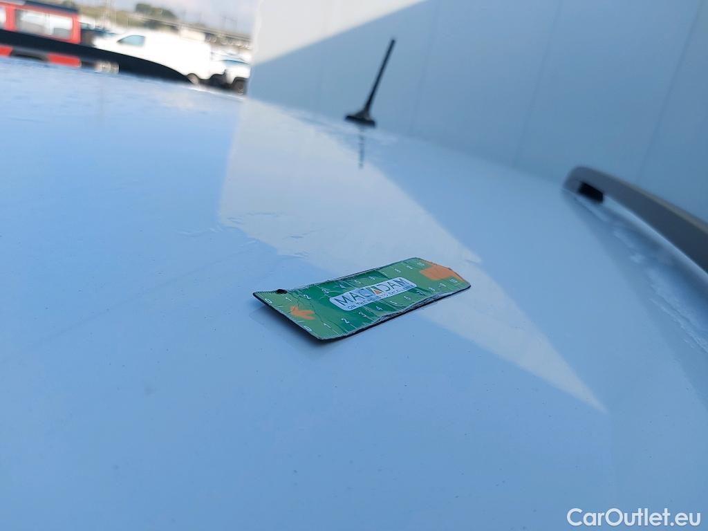  Volkswagen  T-CROSS VOLKSWAGEN  / 2018 / 5P / todoterreno Advance 1.0 TSI 85kW (115CV) DSG (AC) #2