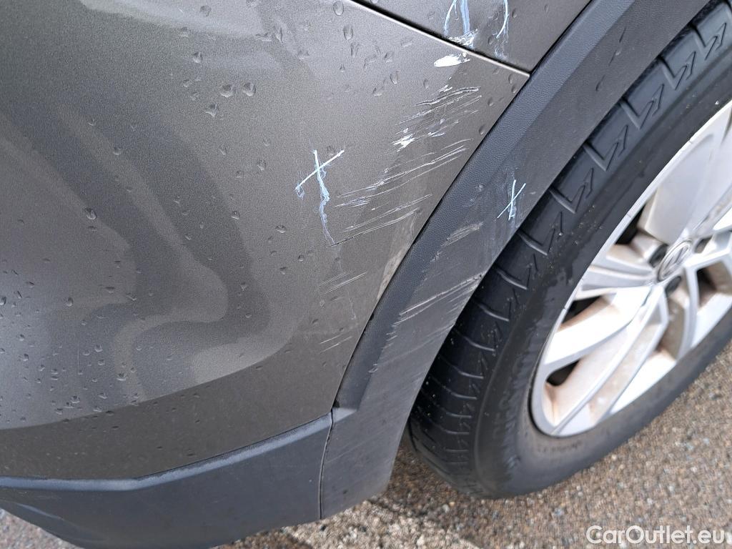  Volkswagen  T-CROSS VOLKSWAGEN  / 2018 / 5P / todoterreno Advance 1.0 TSI 85kW (115CV) DSG (AC) #17