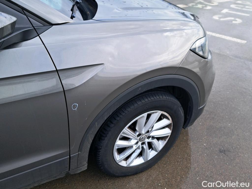  Volkswagen  T-CROSS VOLKSWAGEN  / 2018 / 5P / todoterreno Advance 1.0 TSI 85kW (115CV) DSG (AC) #7