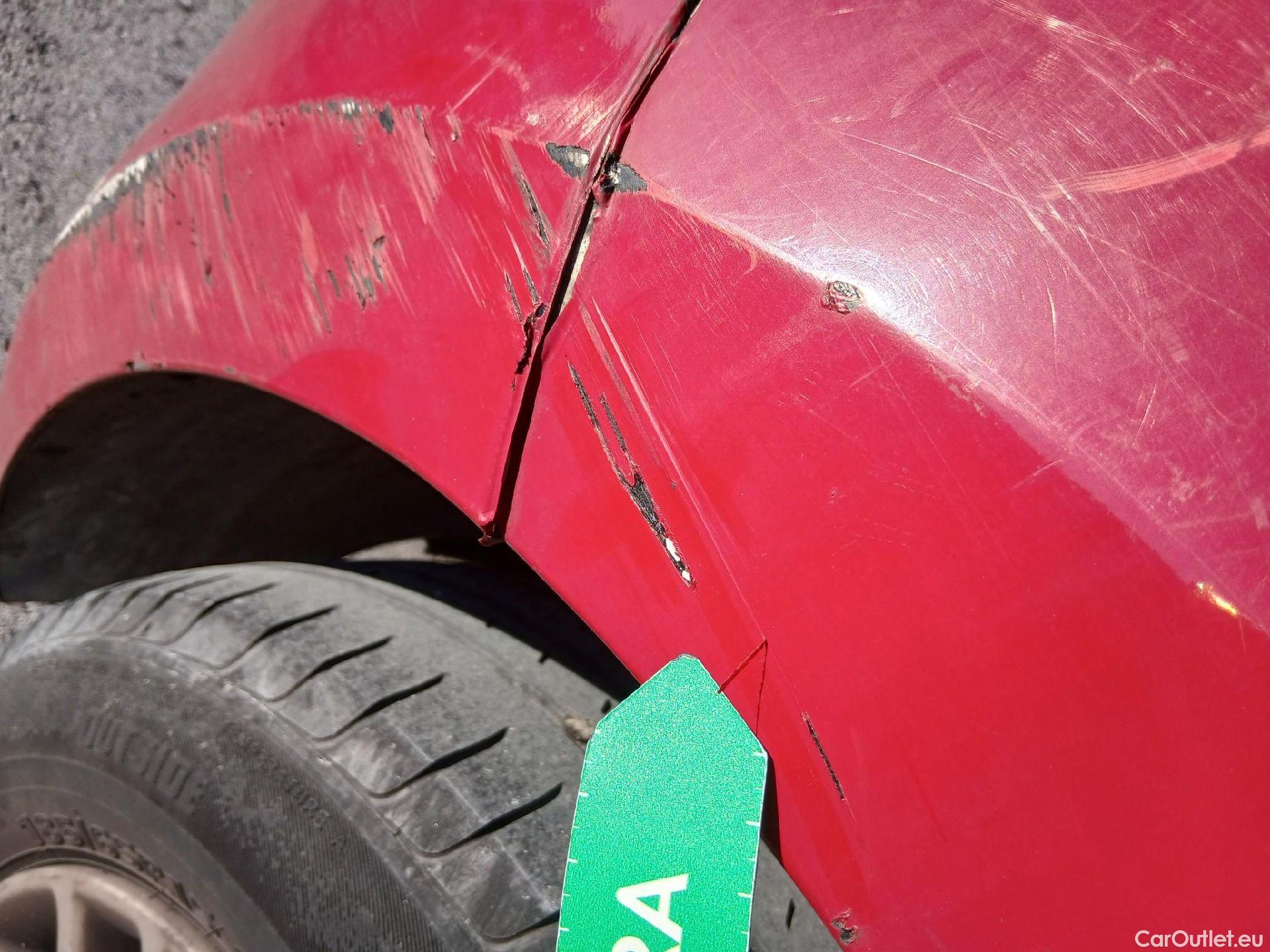  KIA  Rio KIA  / 2020 / 5P / berlina con portón 1.0 T-GDi 74kW (100CV) MHEV iMT Concept #25