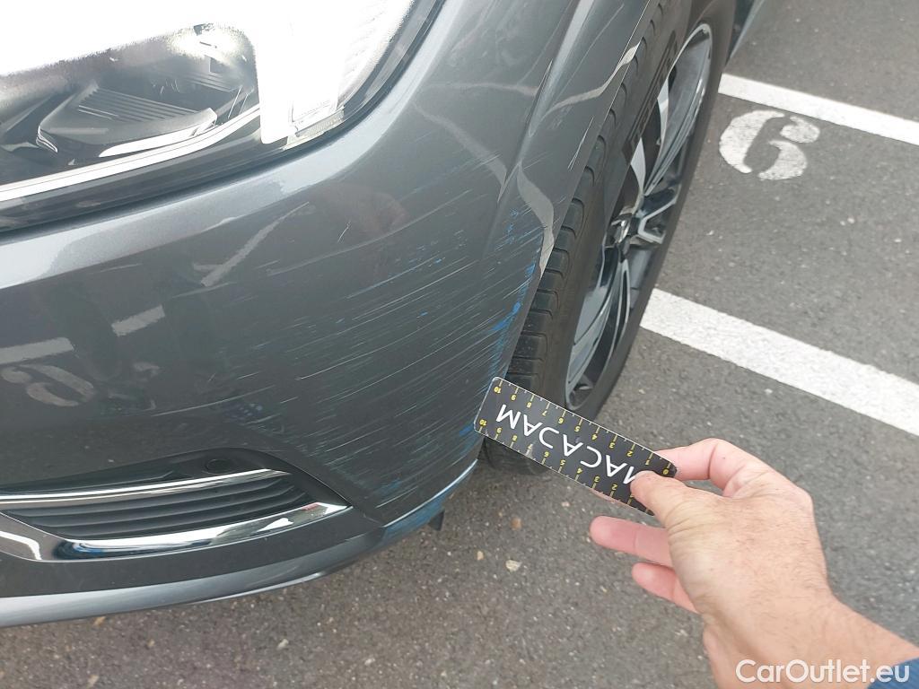  Volvo  XC60 VOLVO  / 2017 / 5P / todoterreno 2.0 T8 AWD Business Plus Auto #25