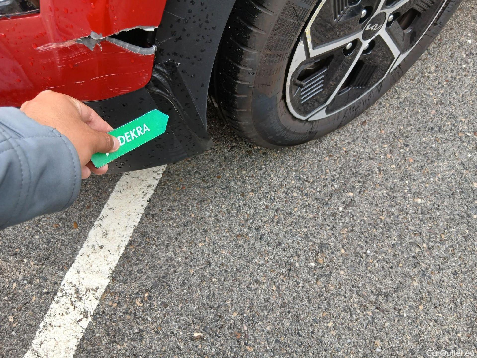  KIA  Niro KIA  / 2022 / 5P / crossover 1.6 GDi HEV 104kW (141CV) Concept #7