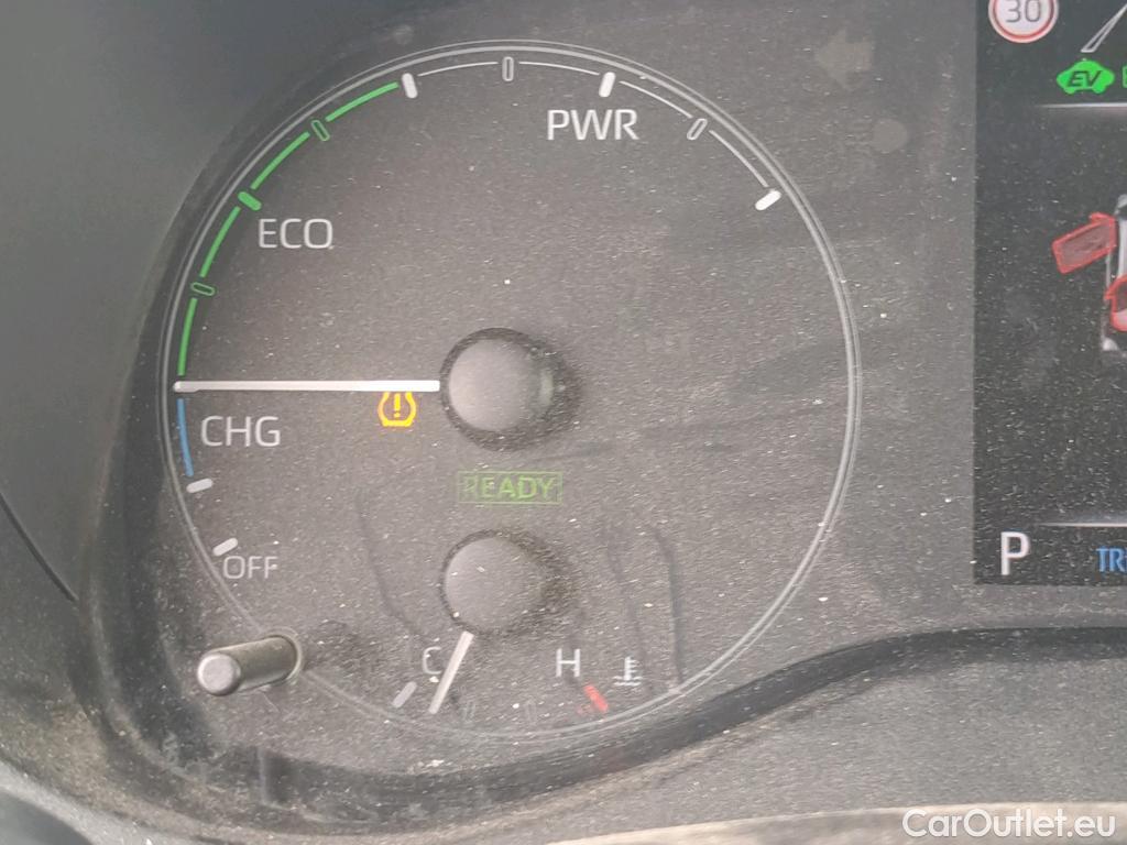  Toyota  Yaris TOYOTA  / 2020 / 5P / berlina con portón 1.5 120H Business Plus #37