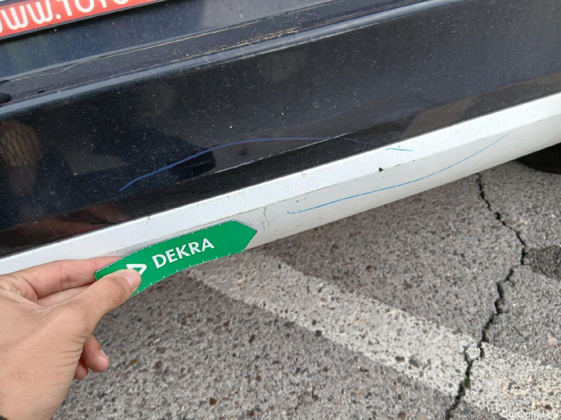  Toyota  Aygo TOYOTA  / 2018 / 5P / minicoche 1.0 70 x-play #22