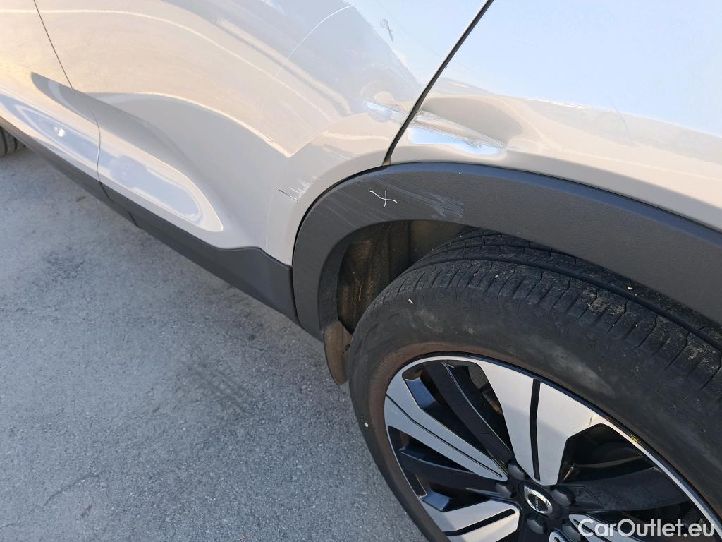  Volvo  XC 40 VOLVO XC40 / 2021 / 5P / todoterreno 1.5 T5 Recharge PHEV Plus Dark Auto #27