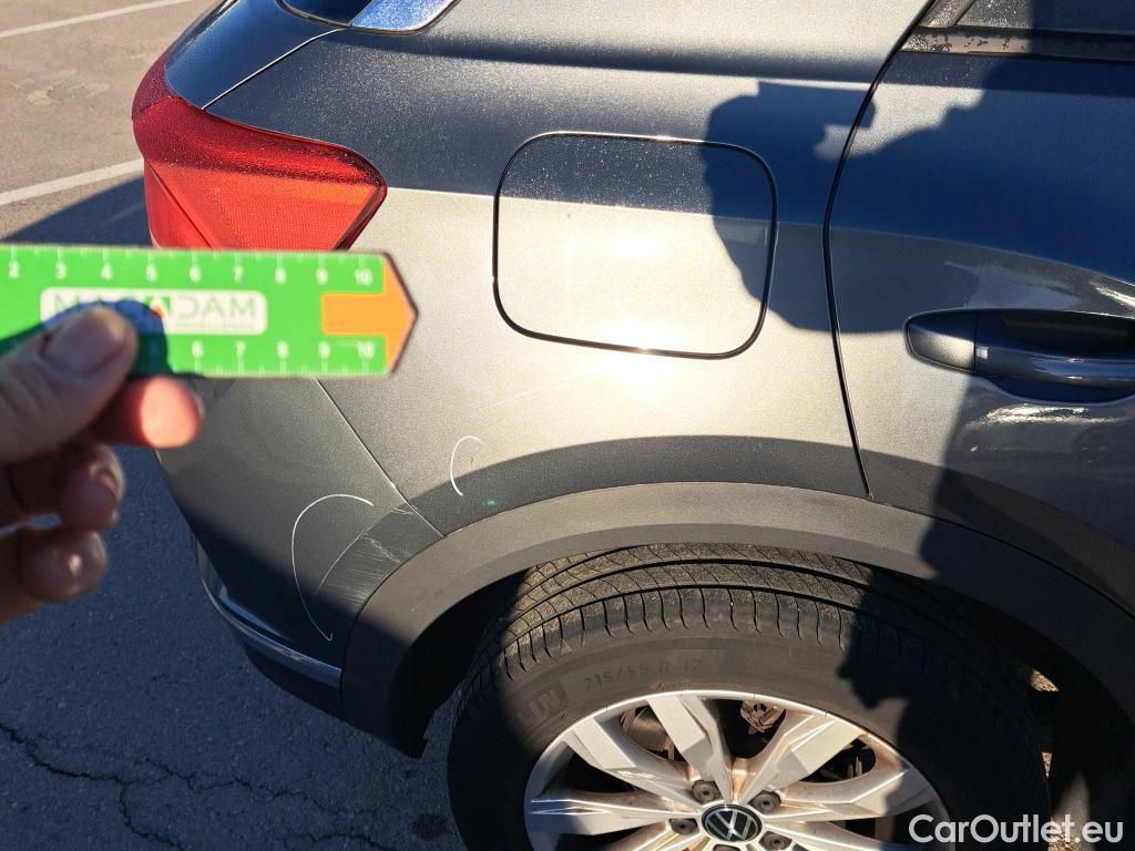  Volkswagen  T-ROC VOLKSWAGEN  / 2017 / 5P / todoterreno Advance 2.0 TDI 110kW (150CV) DSG (AC2) #3