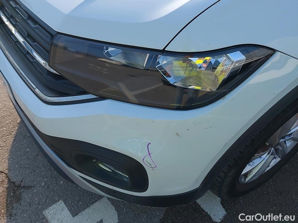  Volkswagen  T-CROSS VOLKSWAGEN  / 2018 / 5P / todoterreno Advance 1.0 TSI 85kW (115CV) DSG (AC) #32