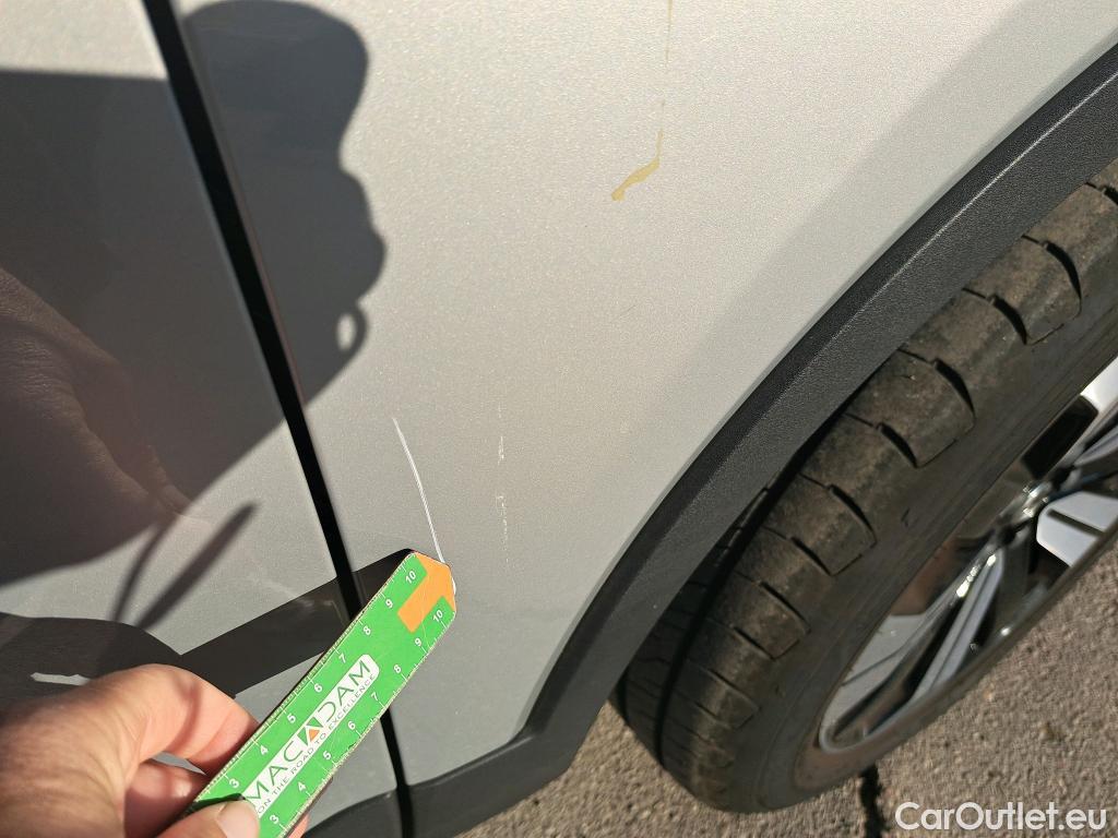  Volvo  XC 40 VOLVO XC40 / 2021 / 5P / todoterreno 1.5 T5 Recharge PHEV Plus Dark Auto #24