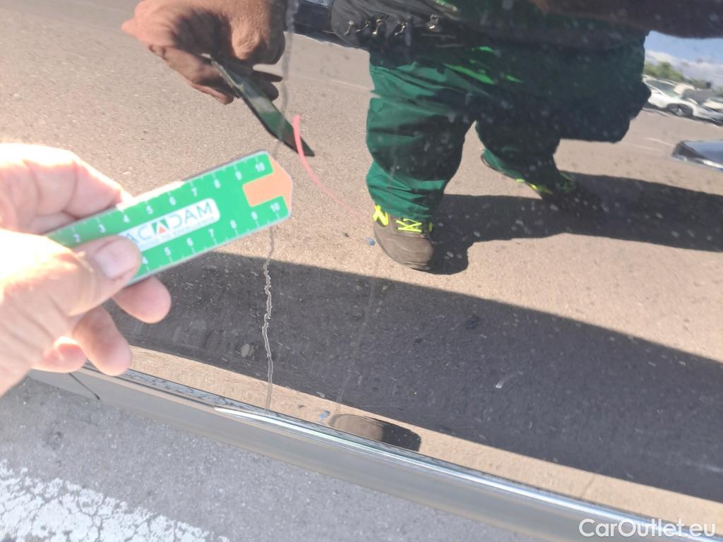  Volkswagen  Tiguan  Life 2.0 TDI 150CV AT7 E6d #14