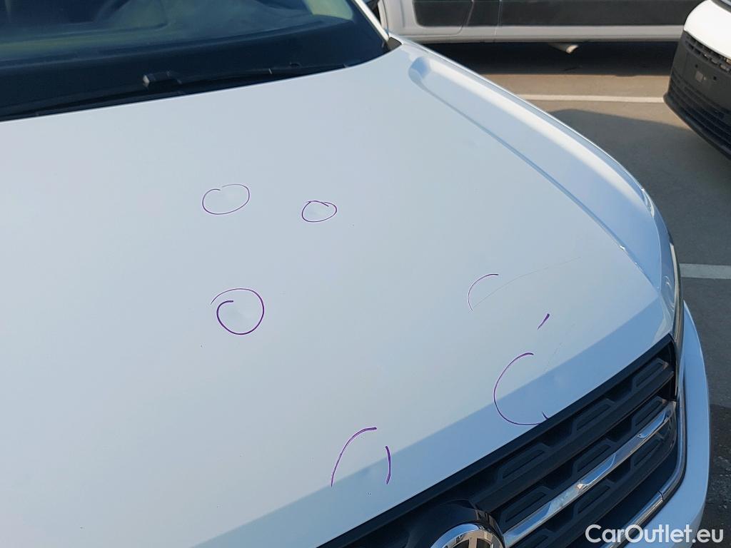  Volkswagen  T-CROSS VOLKSWAGEN  / 2018 / 5P / todoterreno Advance 1.0 TSI 85kW (115CV) DSG (AC) #4