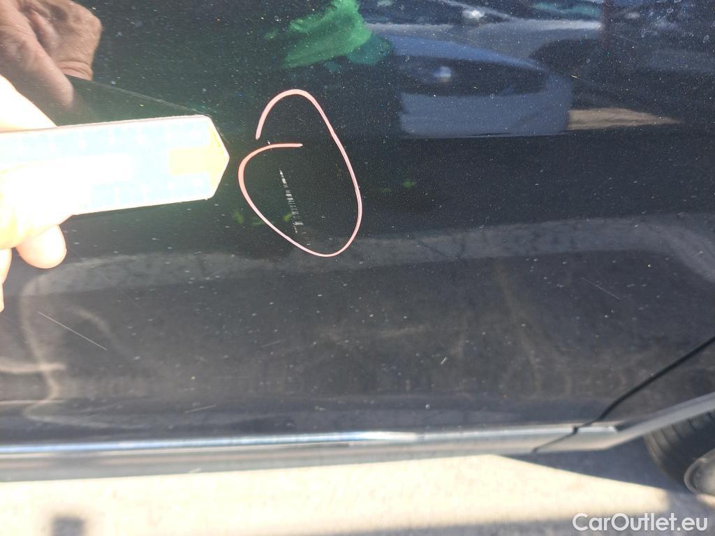  Volkswagen  Tiguan  Life 2.0 TDI 150CV AT7 E6d #37