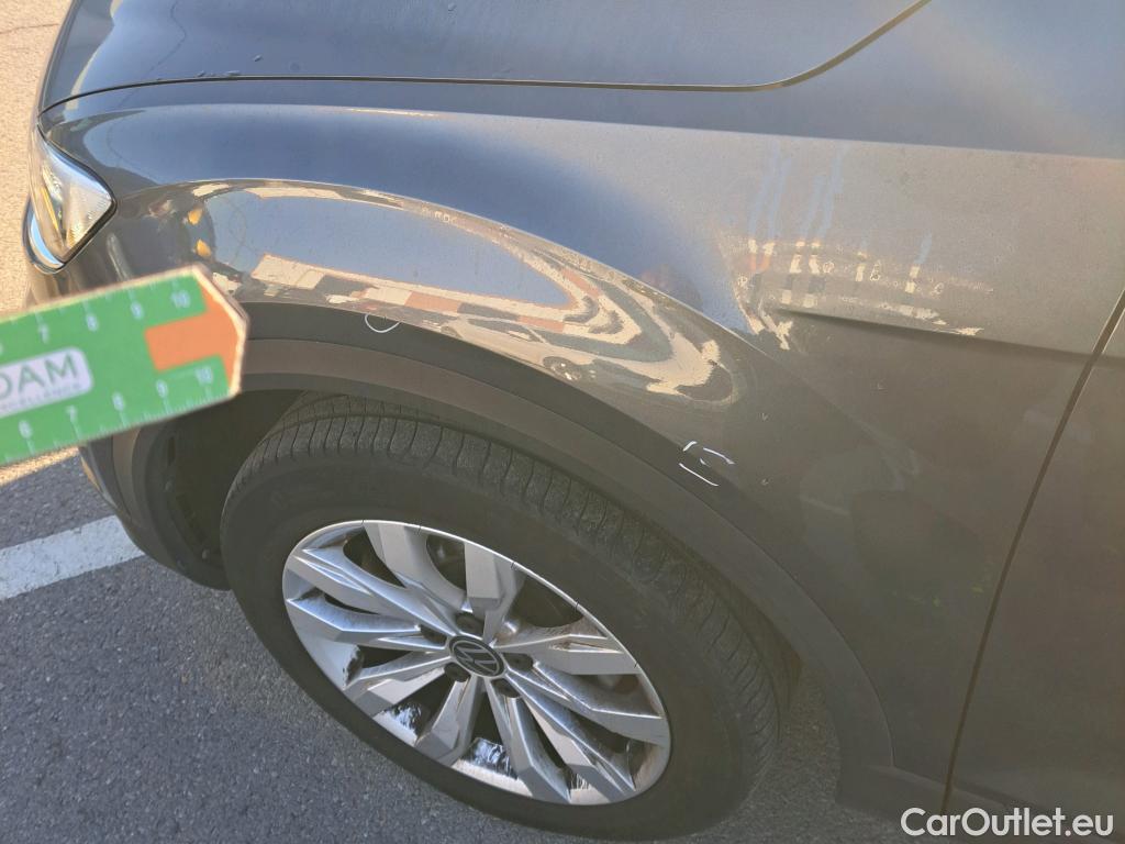  Volkswagen  T-ROC VOLKSWAGEN  / 2017 / 5P / todoterreno Advance 2.0 TDI 110kW (150CV) DSG (AC2) #19