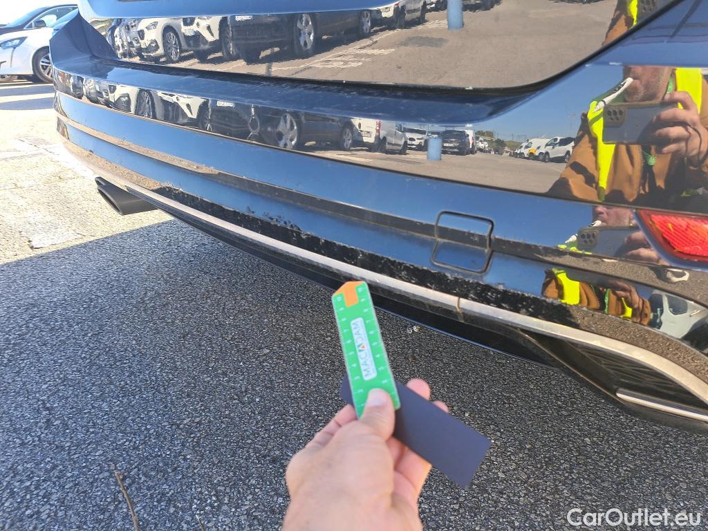  Volkswagen  Touran VOLKSWAGEN  / 2015 / 5P / monovolumen compacto Sport 2.0 TDI 110kW (150CV) #20