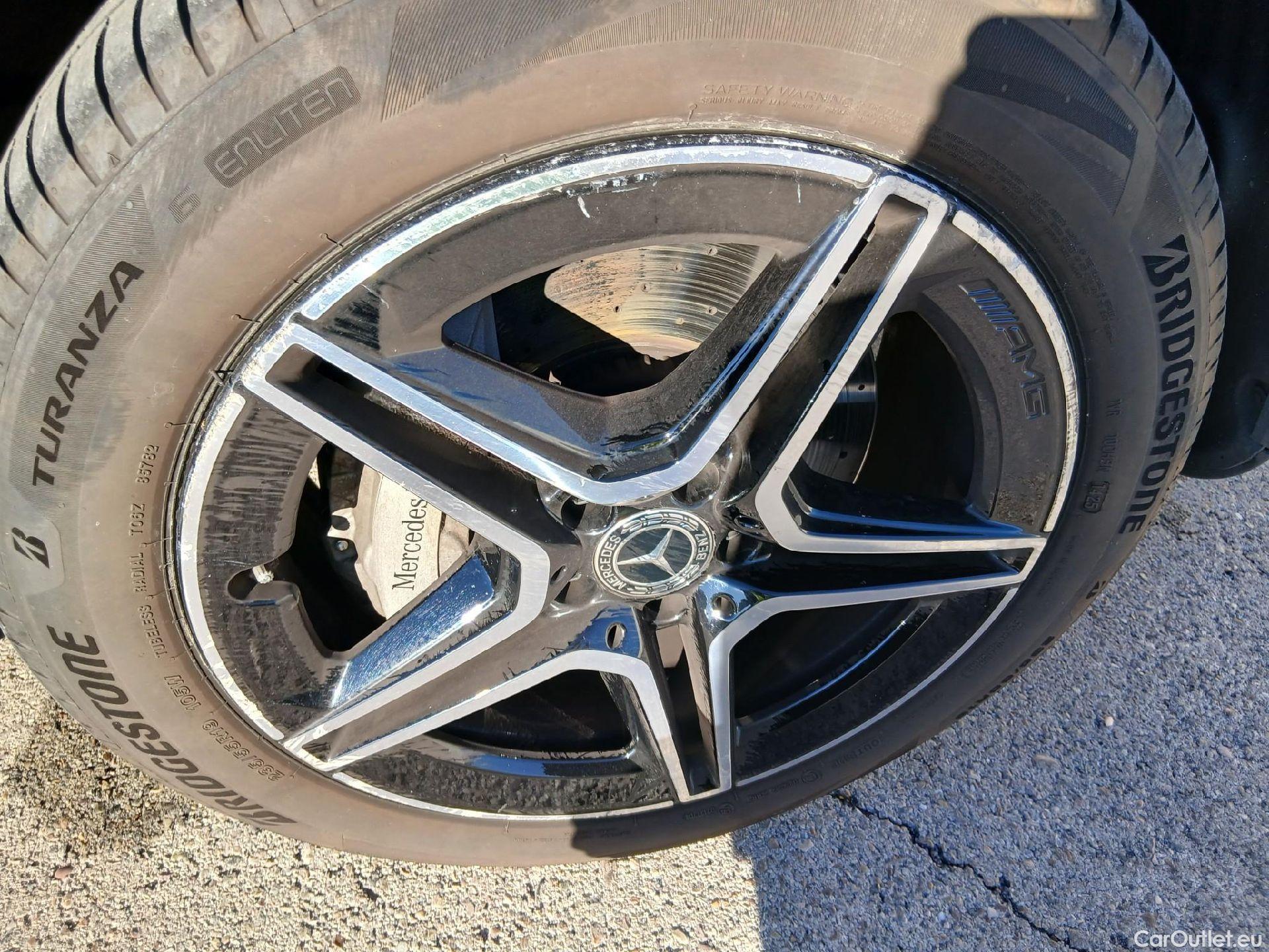  Mercedes  G-Klasee MERCEDES-BENZ GLC Coupé / 2019 / 5P / coupé GLC 300 de 4MATIC #39