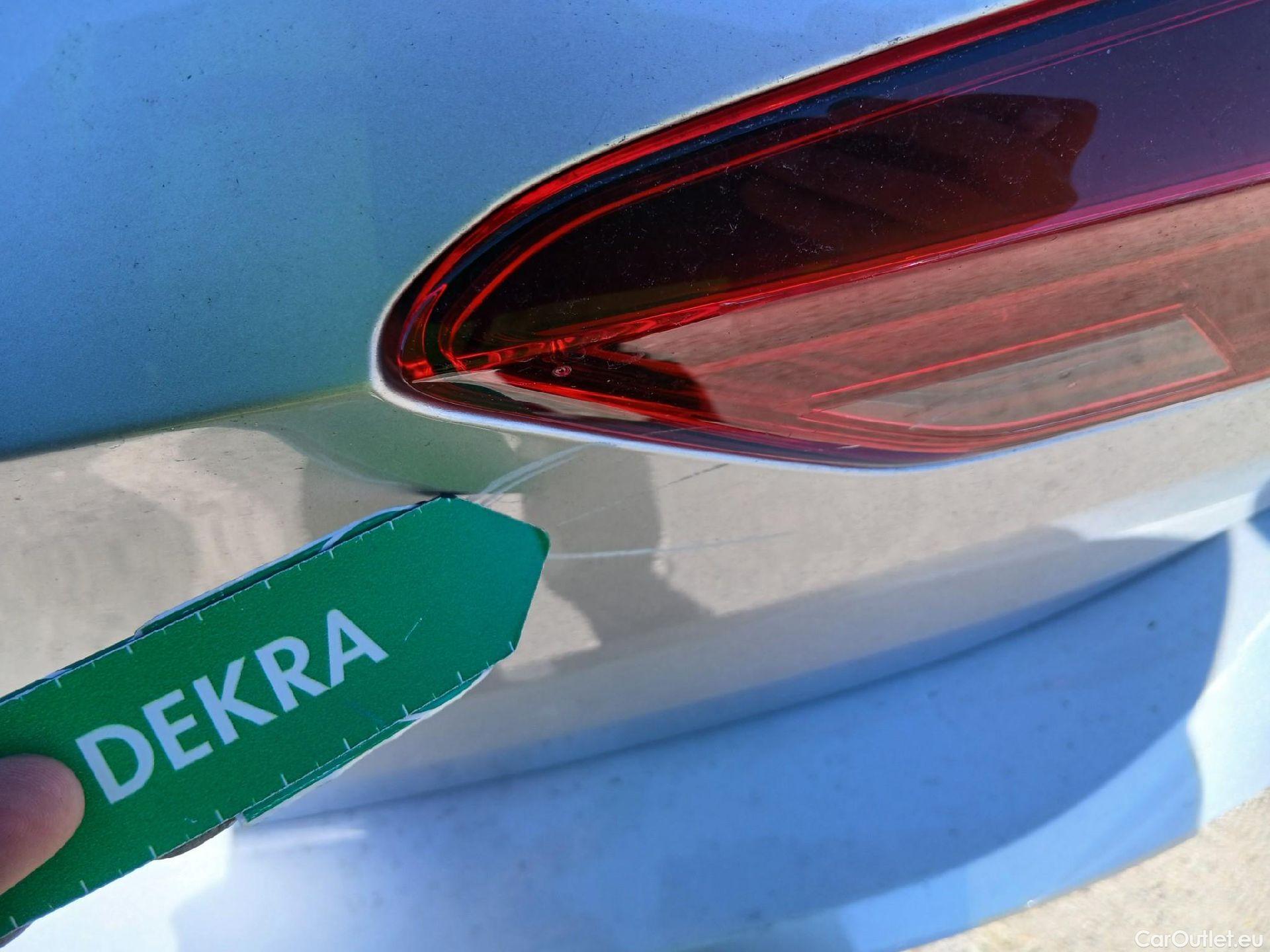  Volkswagen  Polo VOLKSWAGEN  / 2021 / 5P / berlina con portón Life 1.0 TSI 70kW (95CV) #16