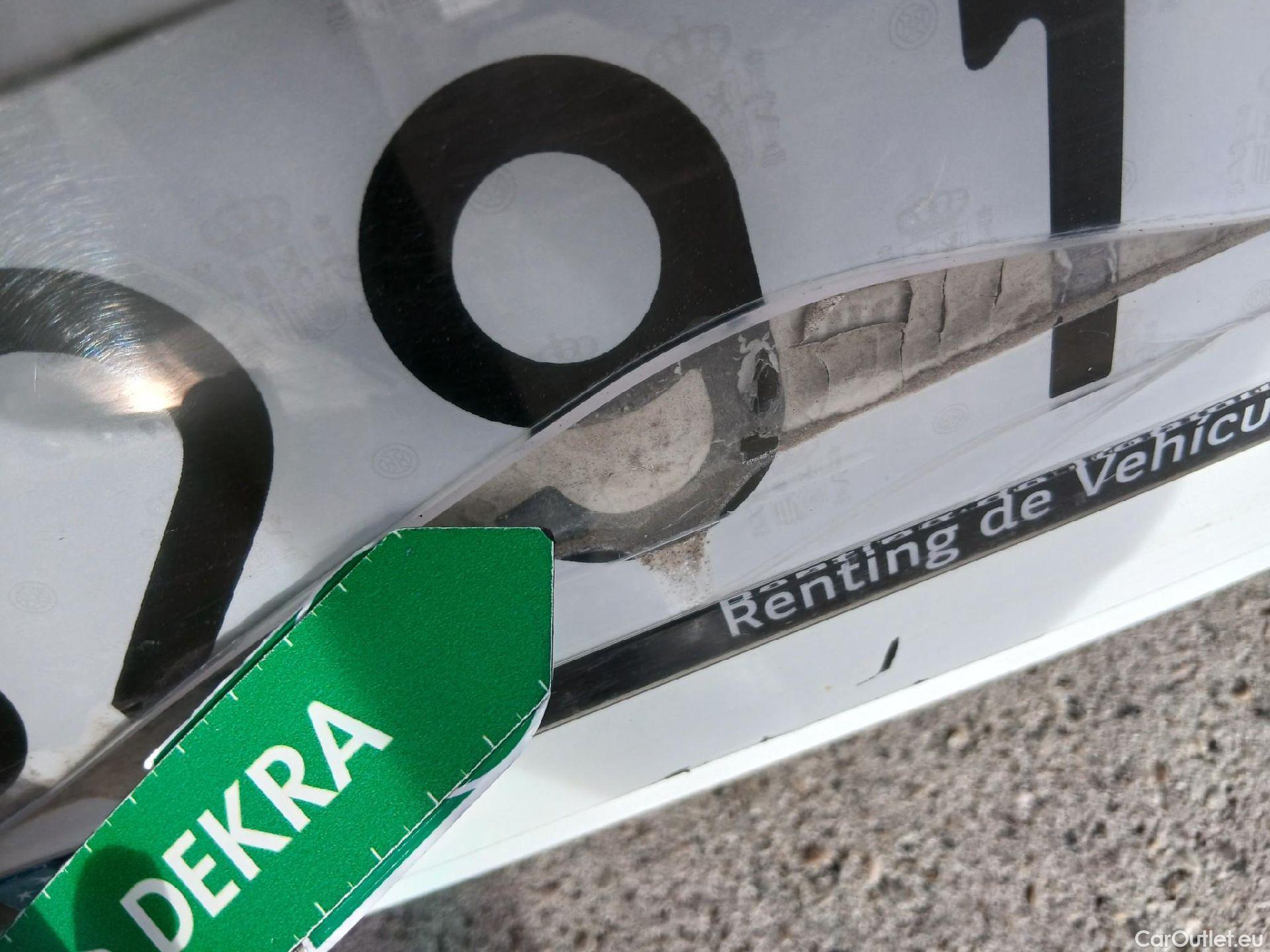  Volkswagen  Polo VOLKSWAGEN  / 2017 / 5P / berlina con portón Advance 1.0 TSI 70kW (95CV) #23