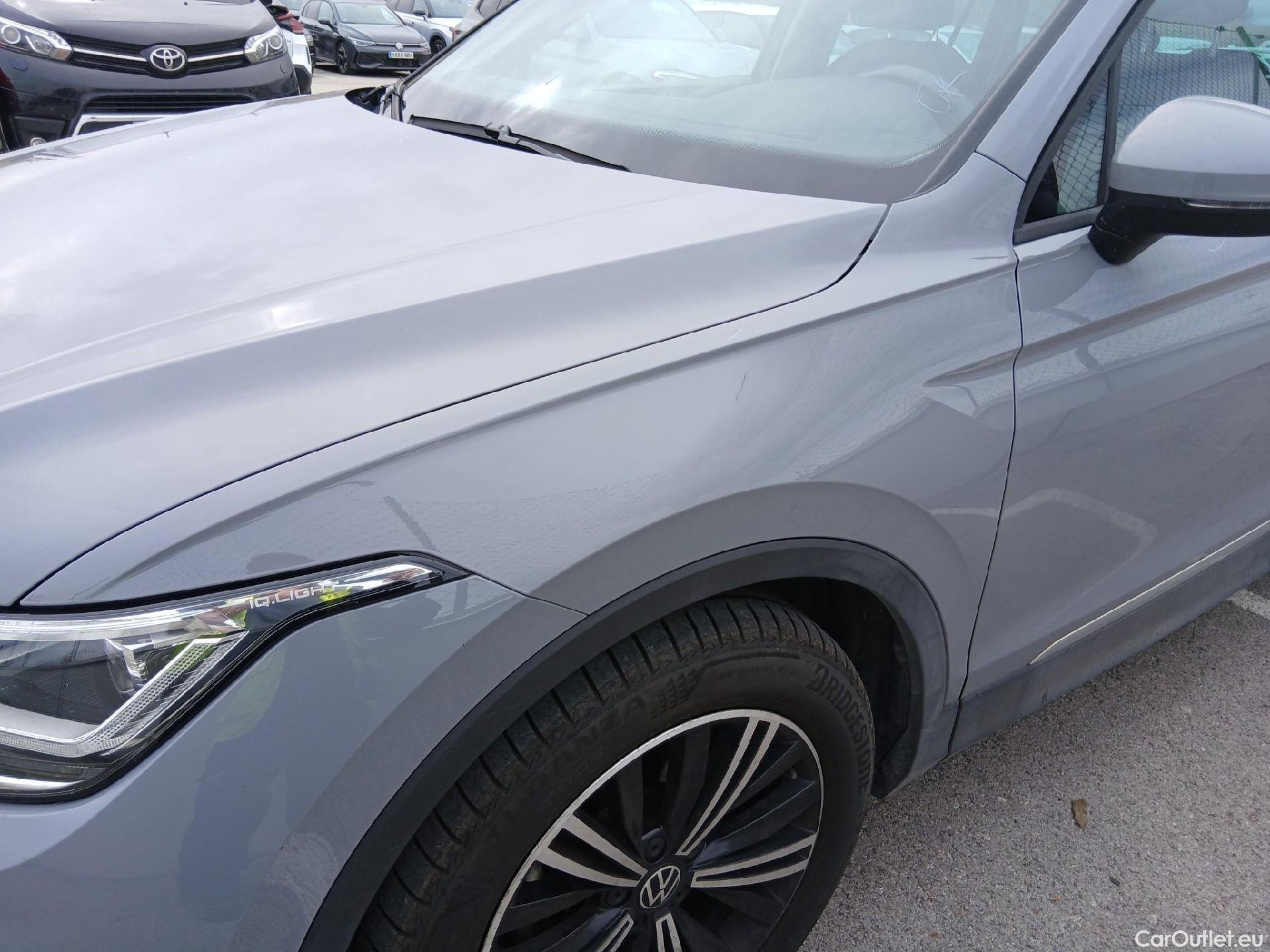  Volkswagen  Tiguan VOLKSWAGEN  / 2020 / 5P / todoterreno Life 2.0 TDI 110kW (150CV) DSG #13