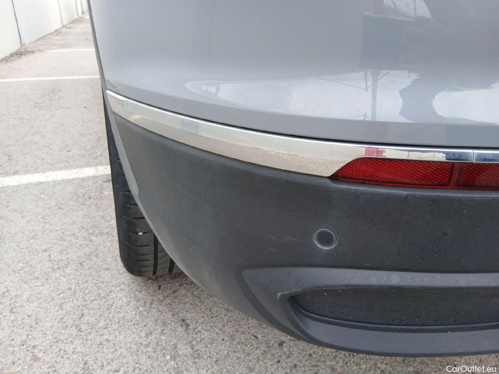  Volkswagen  Tiguan VOLKSWAGEN  / 2020 / 5P / todoterreno Life 2.0 TDI 110kW (150CV) DSG #33