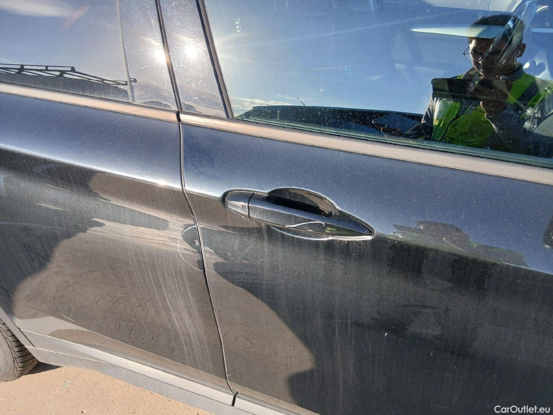  Bmw  X1 BMW  / 2019 / 5P / todoterreno sDrive16d Business #26