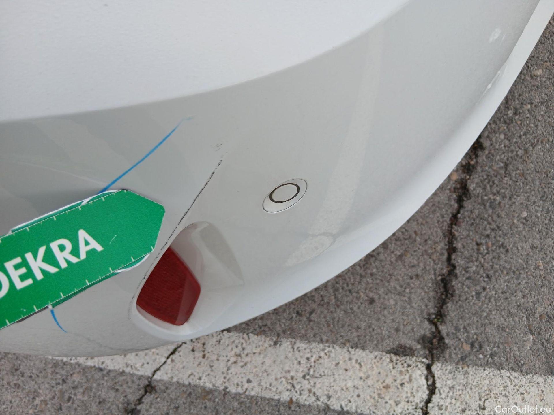  Opel  Corsa OPEL  1.2T XHL 74kW (100CV) Elegance #31