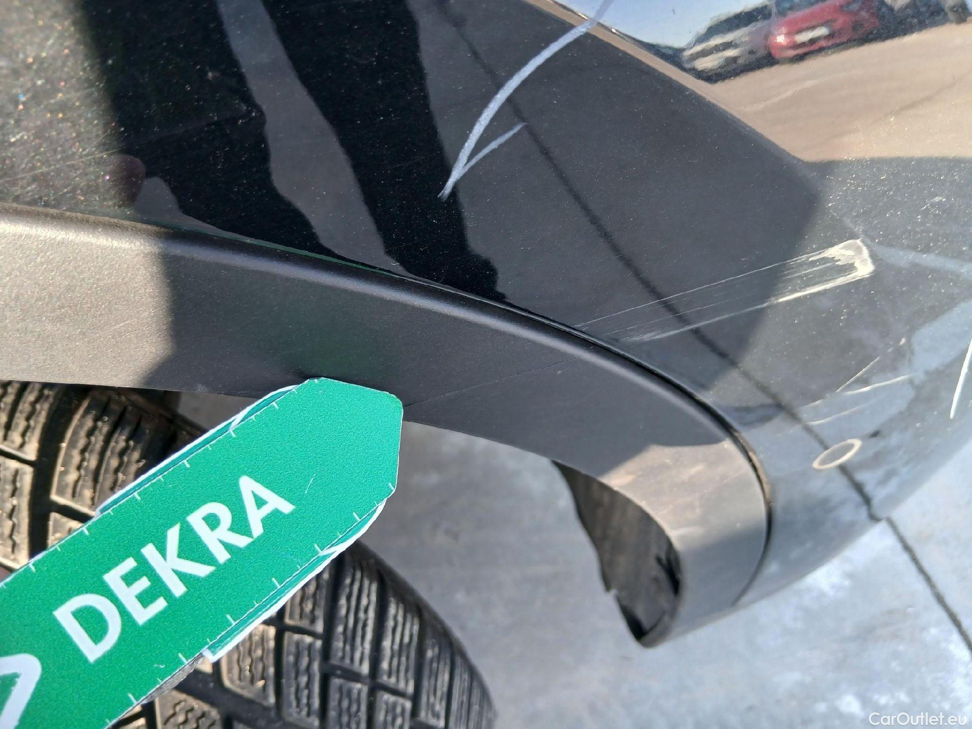  Bmw  X1 BMW  / 2019 / 5P / todoterreno sDrive16d Business #32