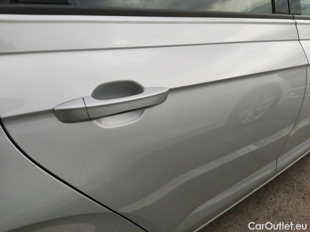  Volkswagen  Polo VOLKSWAGEN  / 2021 / 5P / berlina con portón Life 1.0 TSI 70kW (95CV) DSG #15