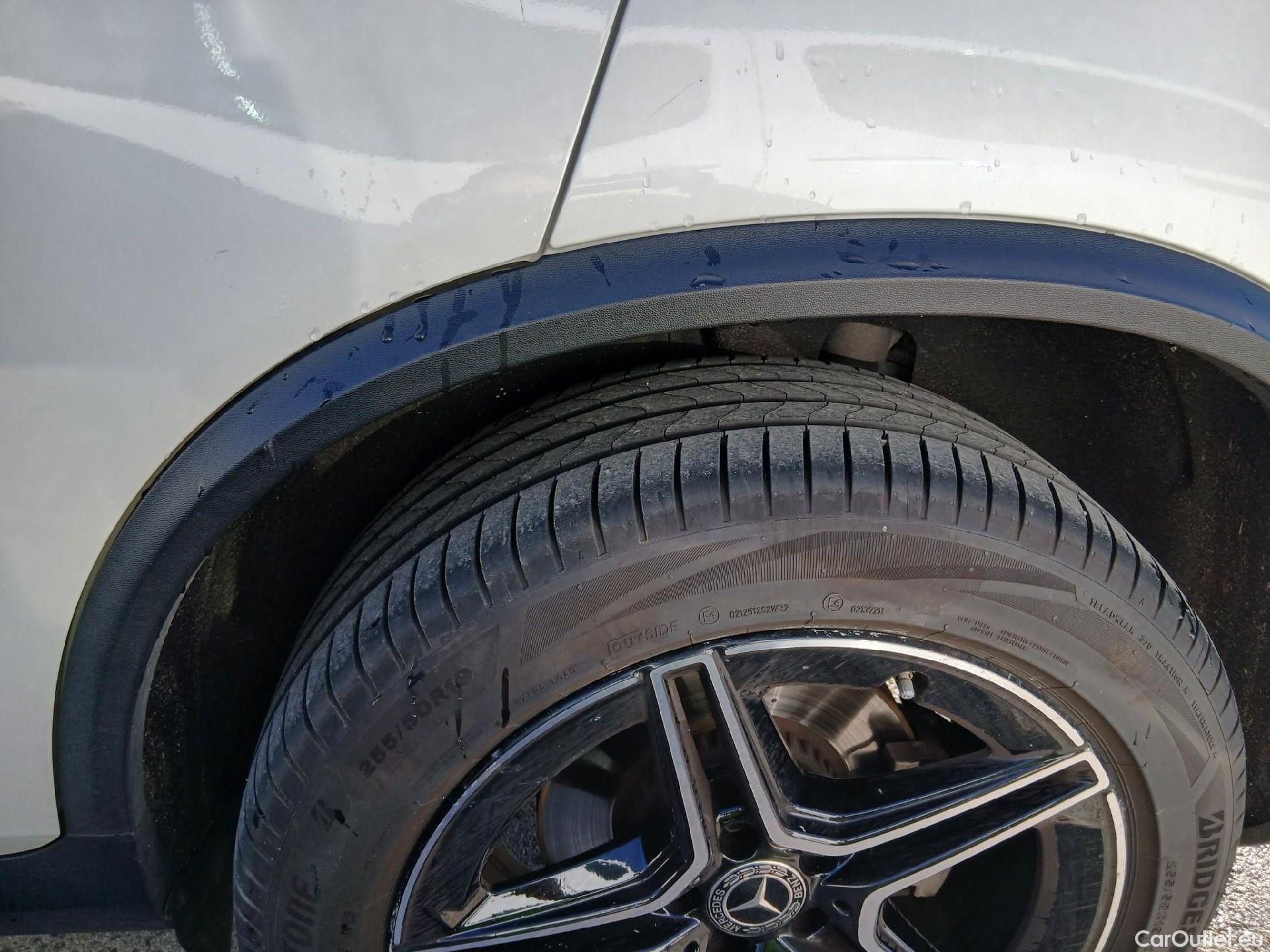  Mercedes  G-Klasee MERCEDES-BENZ GLC Coupé / 2019 / 5P / coupé GLC 300 de 4MATIC #19