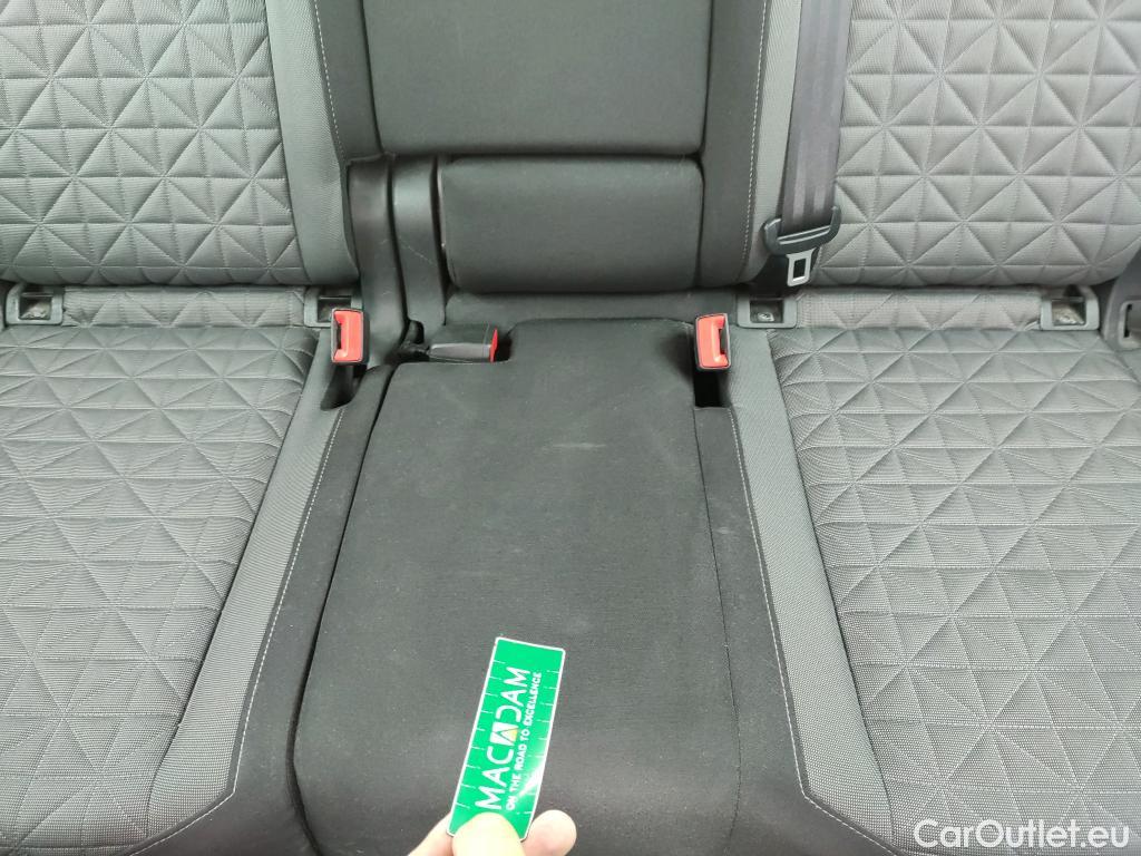  Volkswagen  Tiguan VOLKSWAGEN  / 2020 / 5P / todoterreno Life 2.0 TDI 110kW (150CV) DSG (AC2) #17