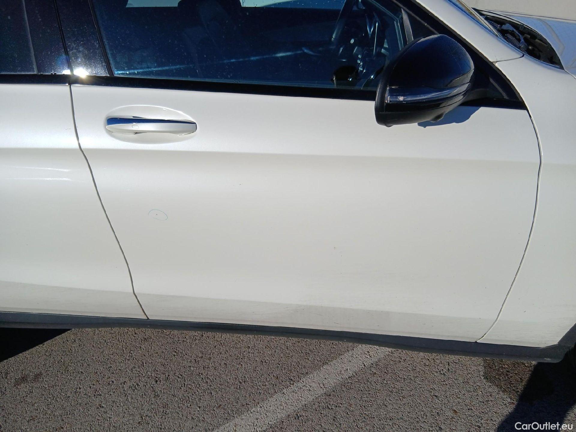  Mercedes  G-Klasee MERCEDES-BENZ GLC Coupé / 2019 / 5P / coupé GLC 300 de 4MATIC #35