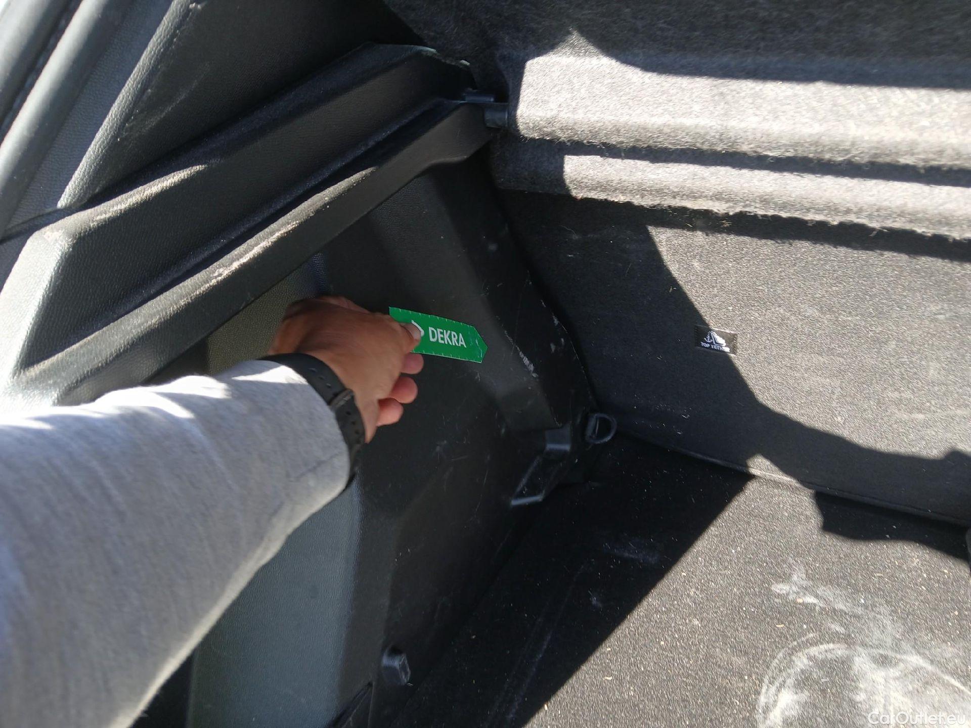  Peugeot  2008 PEUGEOT  / 2019 / 5P / todoterreno Active BlueHDI 81kW (110CV) #7