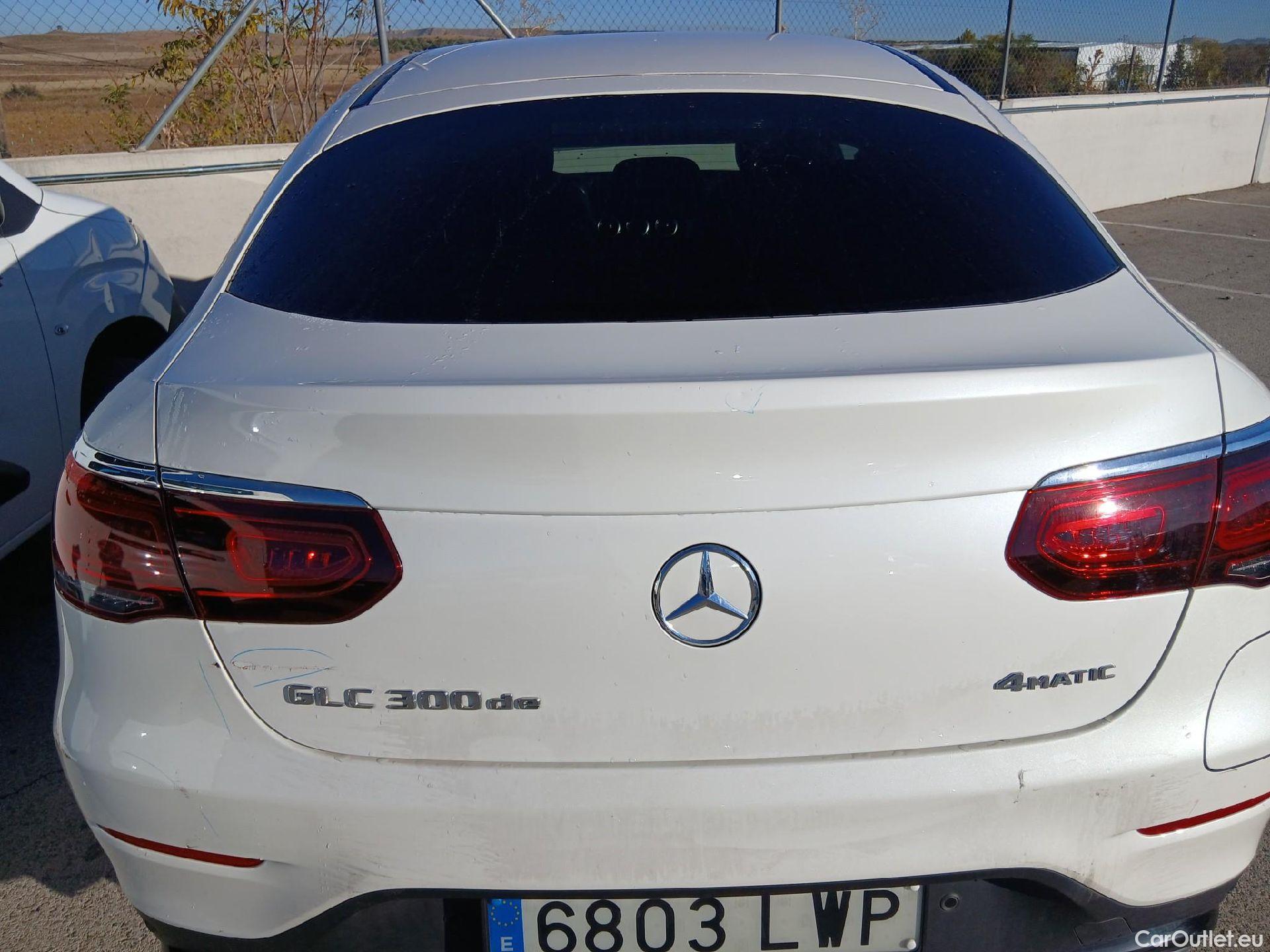  Mercedes  G-Klasee MERCEDES-BENZ GLC Coupé / 2019 / 5P / coupé GLC 300 de 4MATIC #20