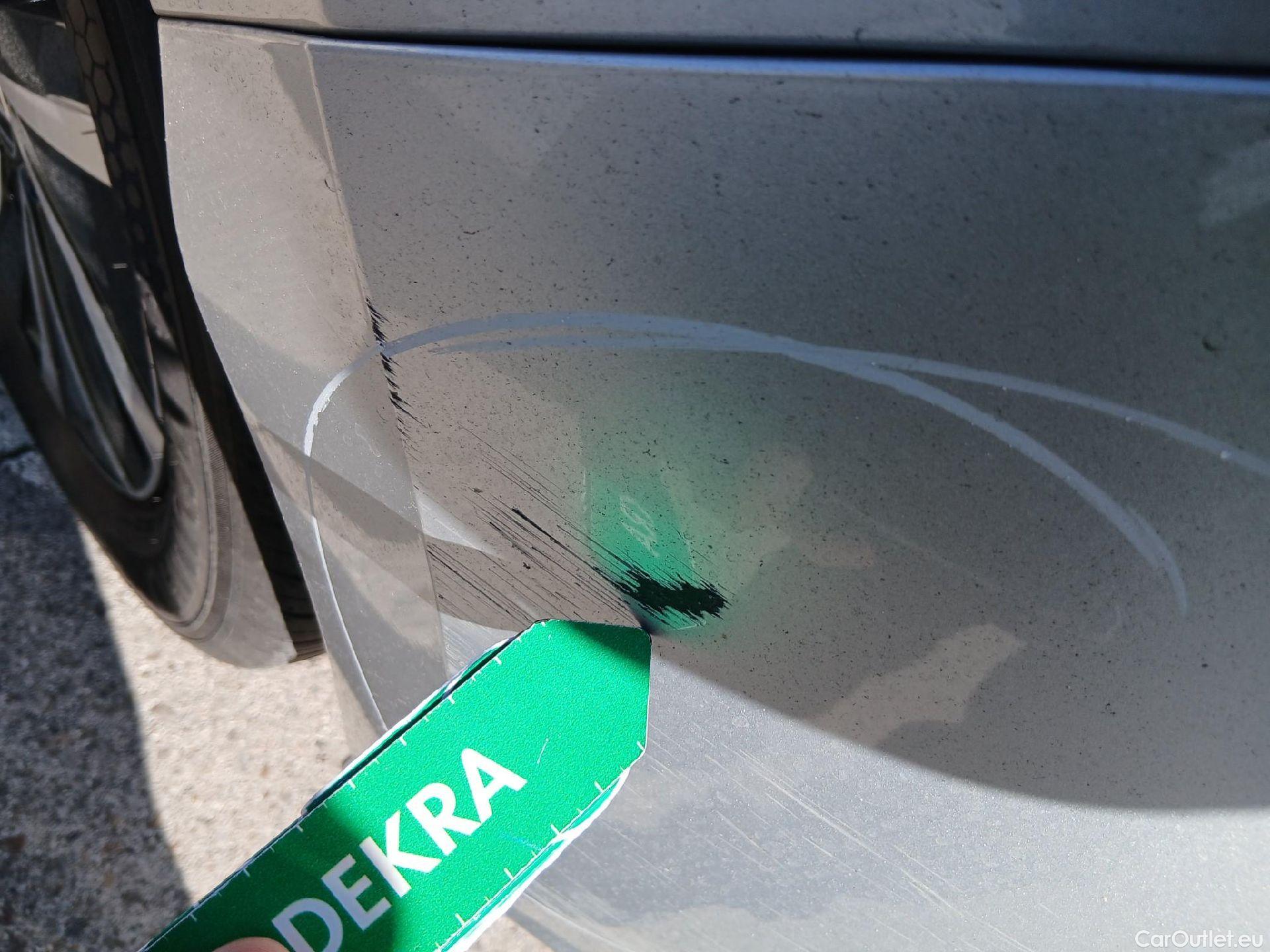  Volkswagen  Polo VOLKSWAGEN  / 2021 / 5P / berlina con portón Life 1.0 TSI 70kW (95CV) #14