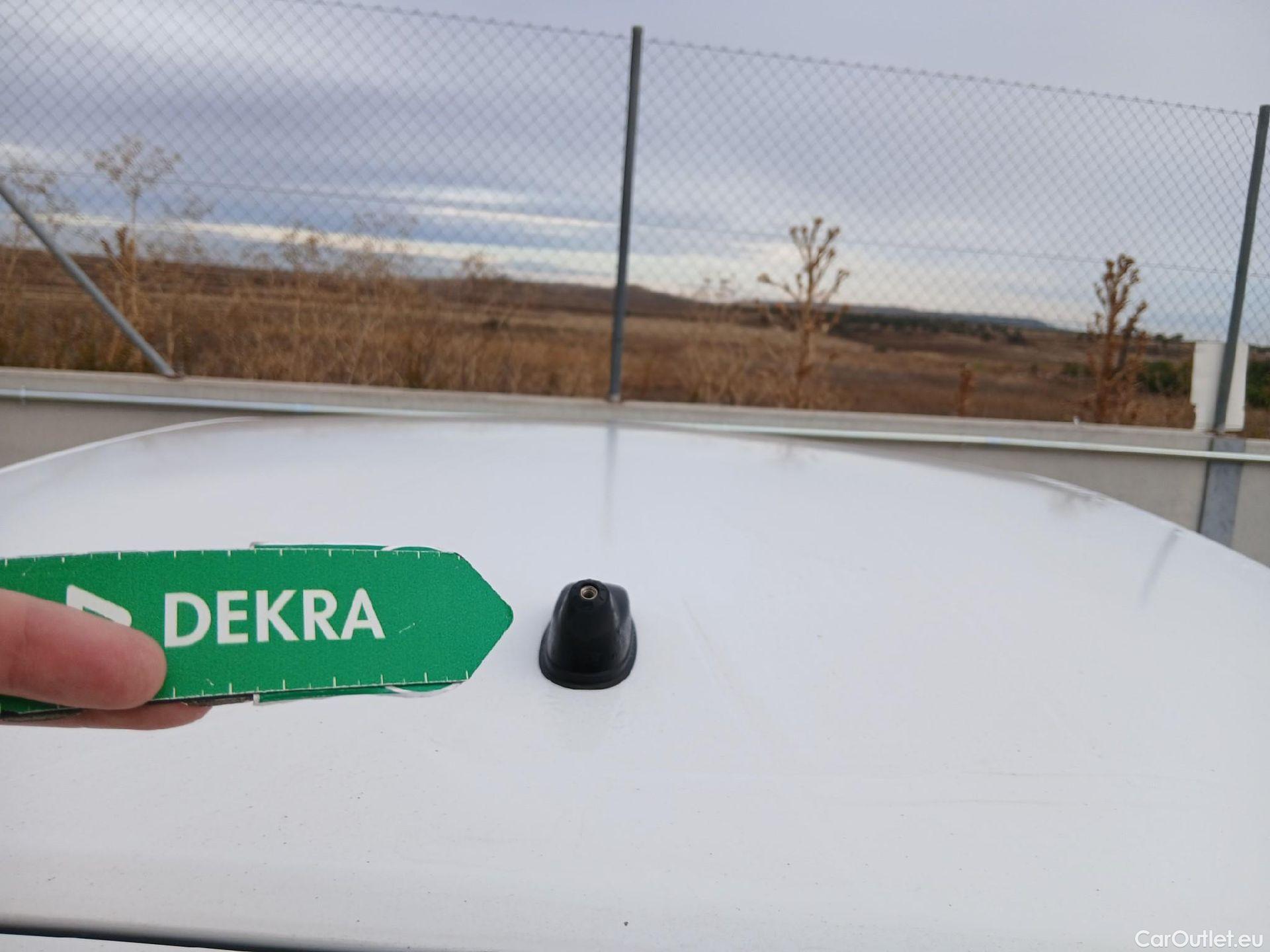  Opel  Corsa OPEL  1.2T XHL 74kW (100CV) Elegance #6