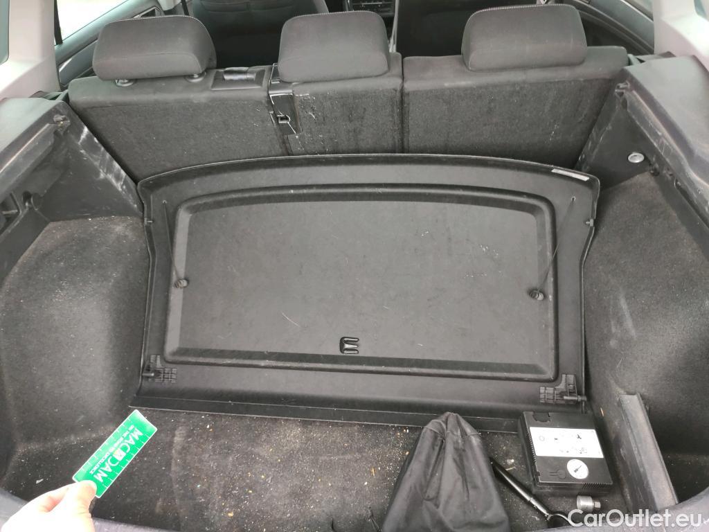  Volkswagen  Tiguan VOLKSWAGEN  / 2020 / 5P / todoterreno Life 2.0 TDI 110kW (150CV) DSG (AC2) #1