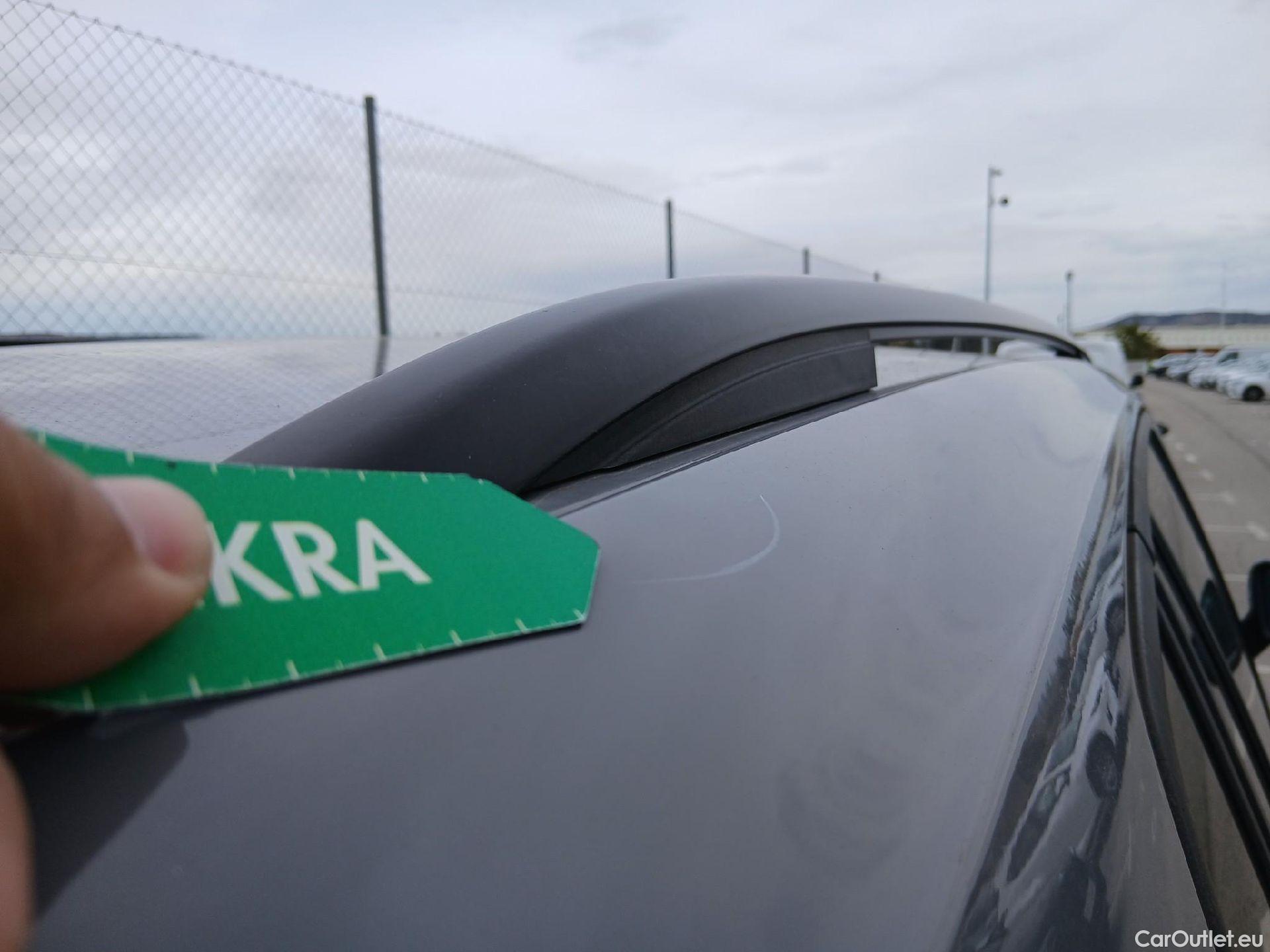  Volkswagen  Tiguan VOLKSWAGEN  / 2020 / 5P / todoterreno Life 2.0 TDI 110kW (150CV) DSG #38