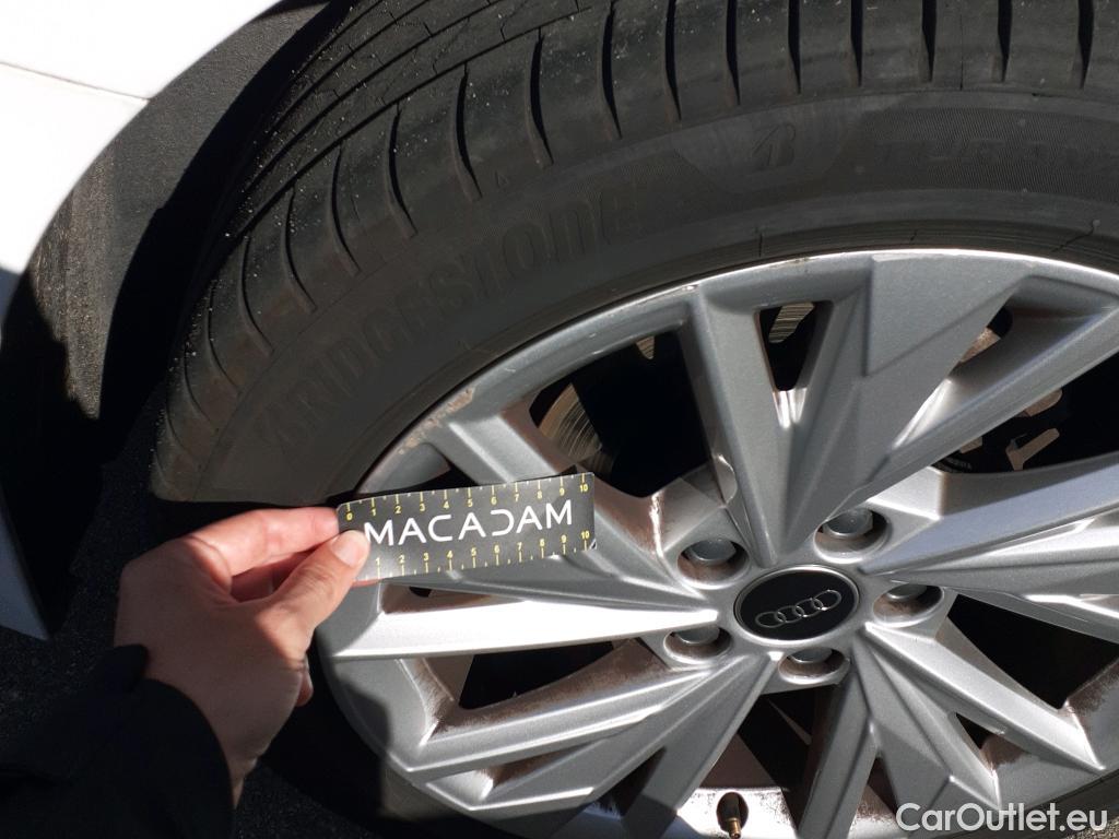  Audi  A3 AUDI  / 2020 / 5P / berlina con portón Sportback Advanced 30 TFSI 81kW S tronic (AC) #3