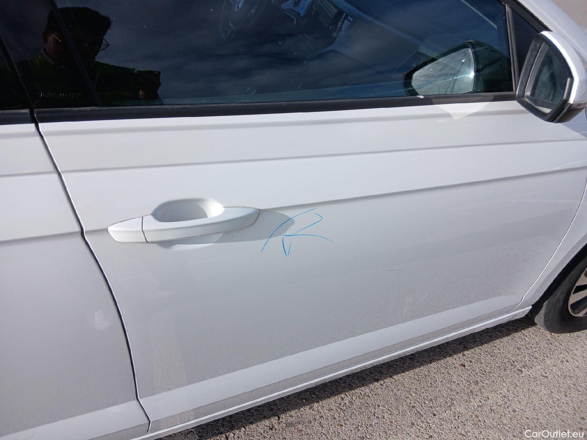  Volkswagen  Polo VOLKSWAGEN  / 2017 / 5P / berlina con portón Advance 1.0 TSI 70kW (95CV) #28