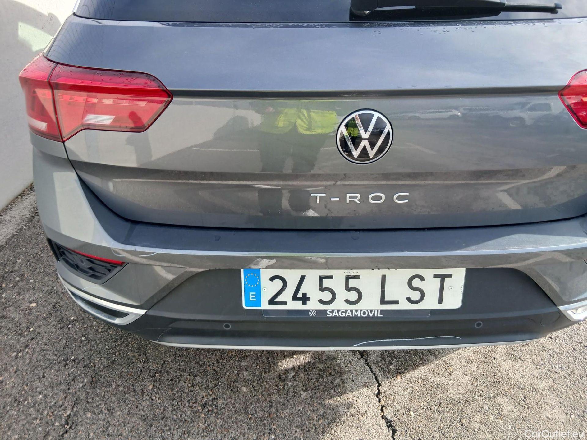  Volkswagen  T-ROC VOLKSWAGEN  / 2017 / 5P / todoterreno Advance 2.0 TDI 110kW (150CV) DSG (AC2) #18