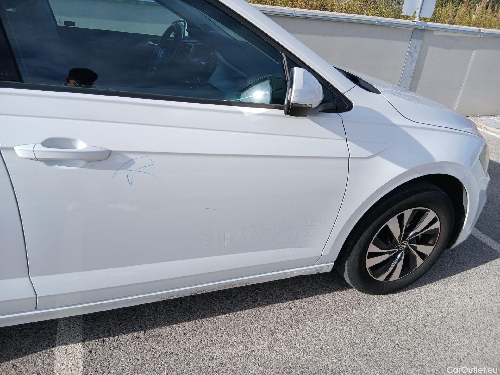  Volkswagen  Polo VOLKSWAGEN  / 2017 / 5P / berlina con portón Advance 1.0 TSI 70kW (95CV) #30