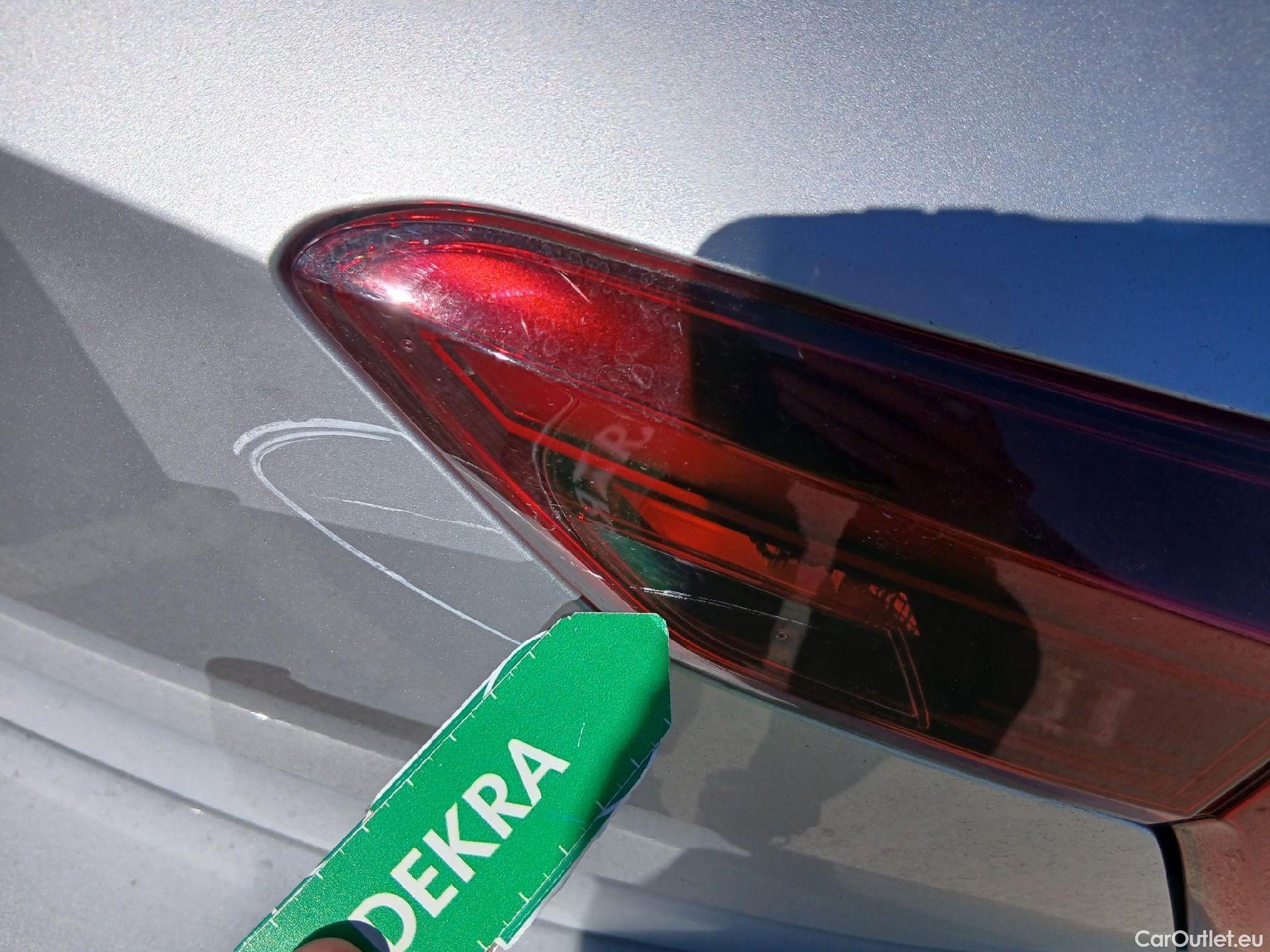  Volkswagen  Polo VOLKSWAGEN  / 2021 / 5P / berlina con portón Life 1.0 TSI 70kW (95CV) #17