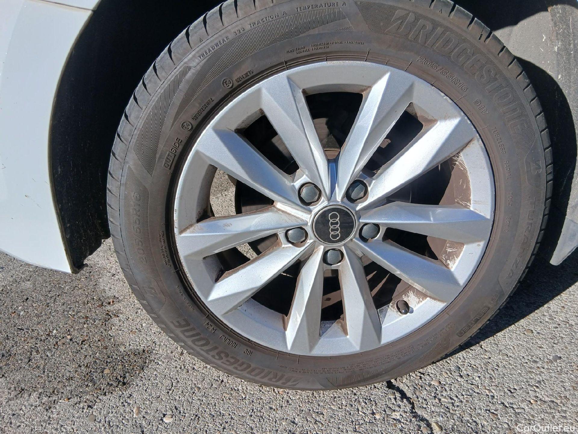  Audi  A3 AUDI  / 2020 / 5P / berlina con portón Sportback 30 TFSI 81kW (110CV) S tronic #26