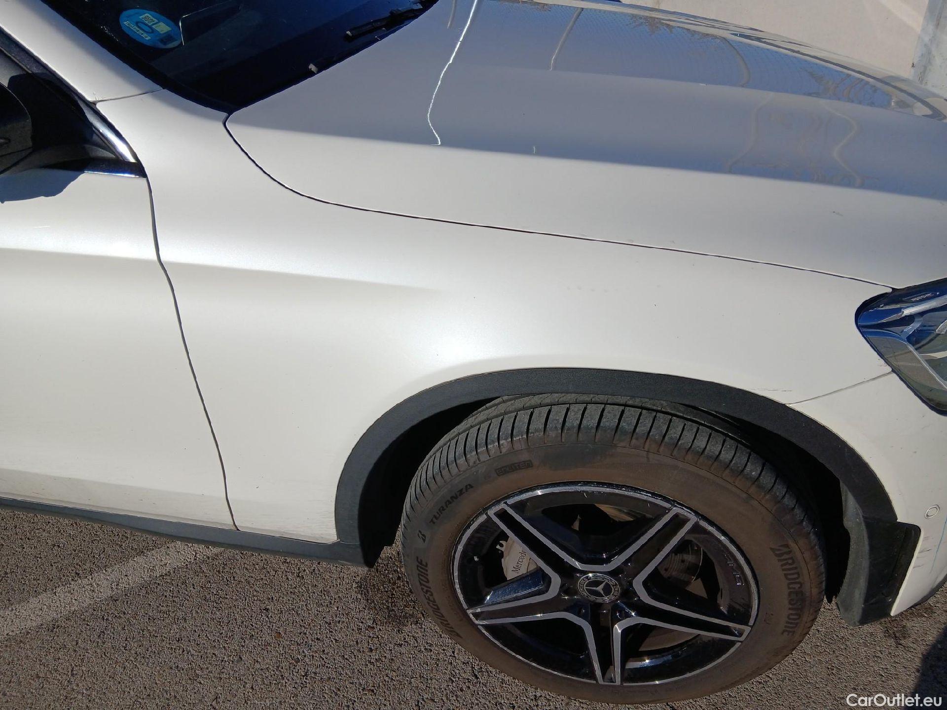  Mercedes  G-Klasee MERCEDES-BENZ GLC Coupé / 2019 / 5P / coupé GLC 300 de 4MATIC #40