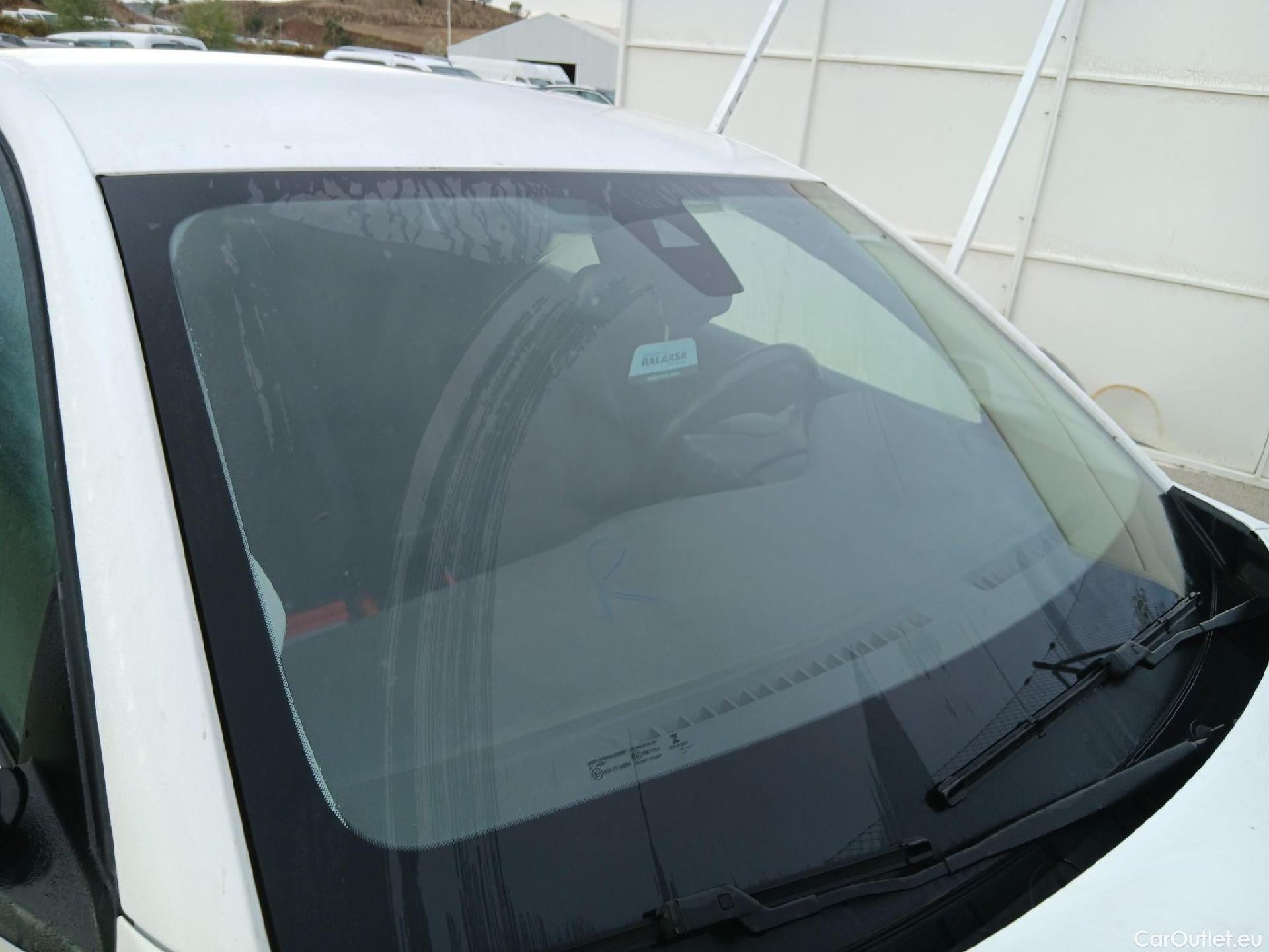  Opel  Corsa OPEL  1.2T XHL 74kW (100CV) Elegance #20