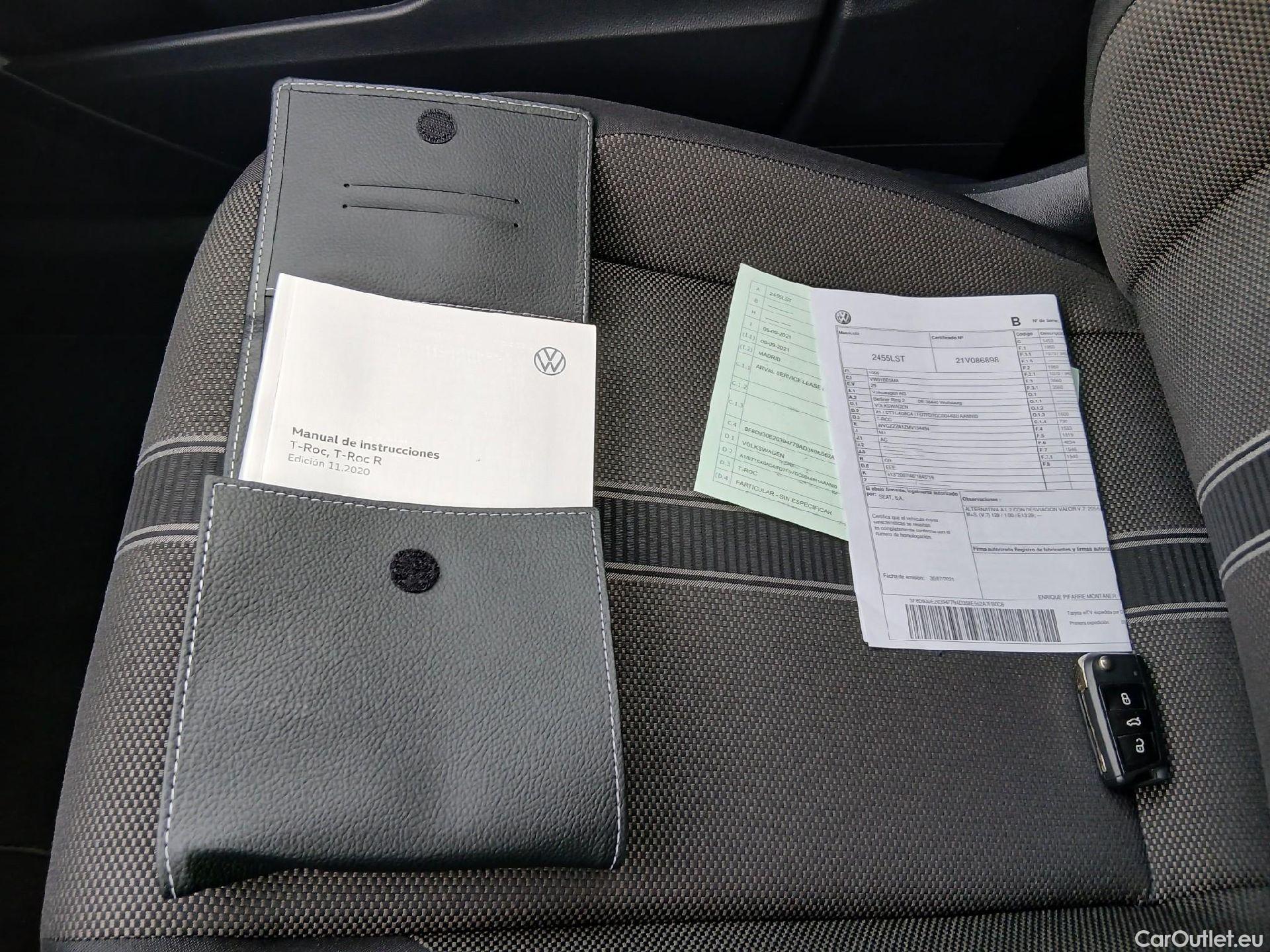  Volkswagen  T-ROC VOLKSWAGEN  / 2017 / 5P / todoterreno Advance 2.0 TDI 110kW (150CV) DSG (AC2) #1