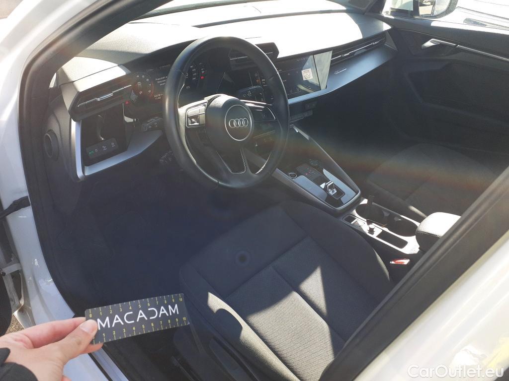  Audi  A3 AUDI  / 2020 / 5P / berlina con portón Sportback Advanced 30 TFSI 81kW S tronic (AC) #10