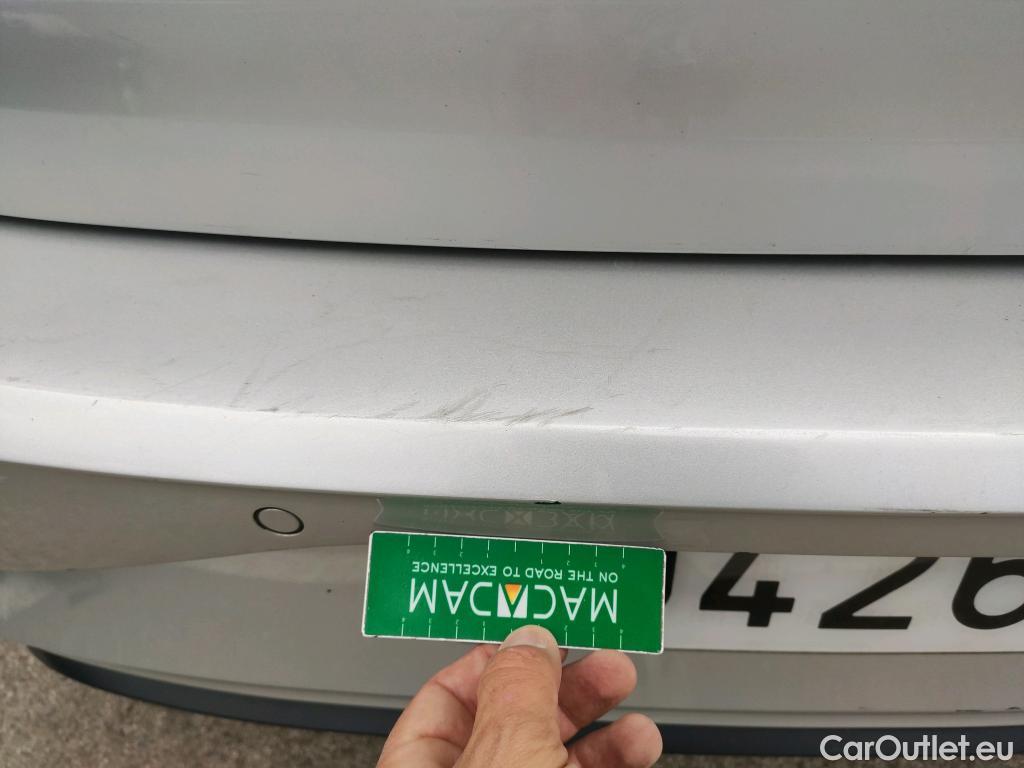  Volkswagen  Polo VOLKSWAGEN  / 2021 / 5P / berlina con portón Life 1.0 TSI 70kW (95CV) DSG #8